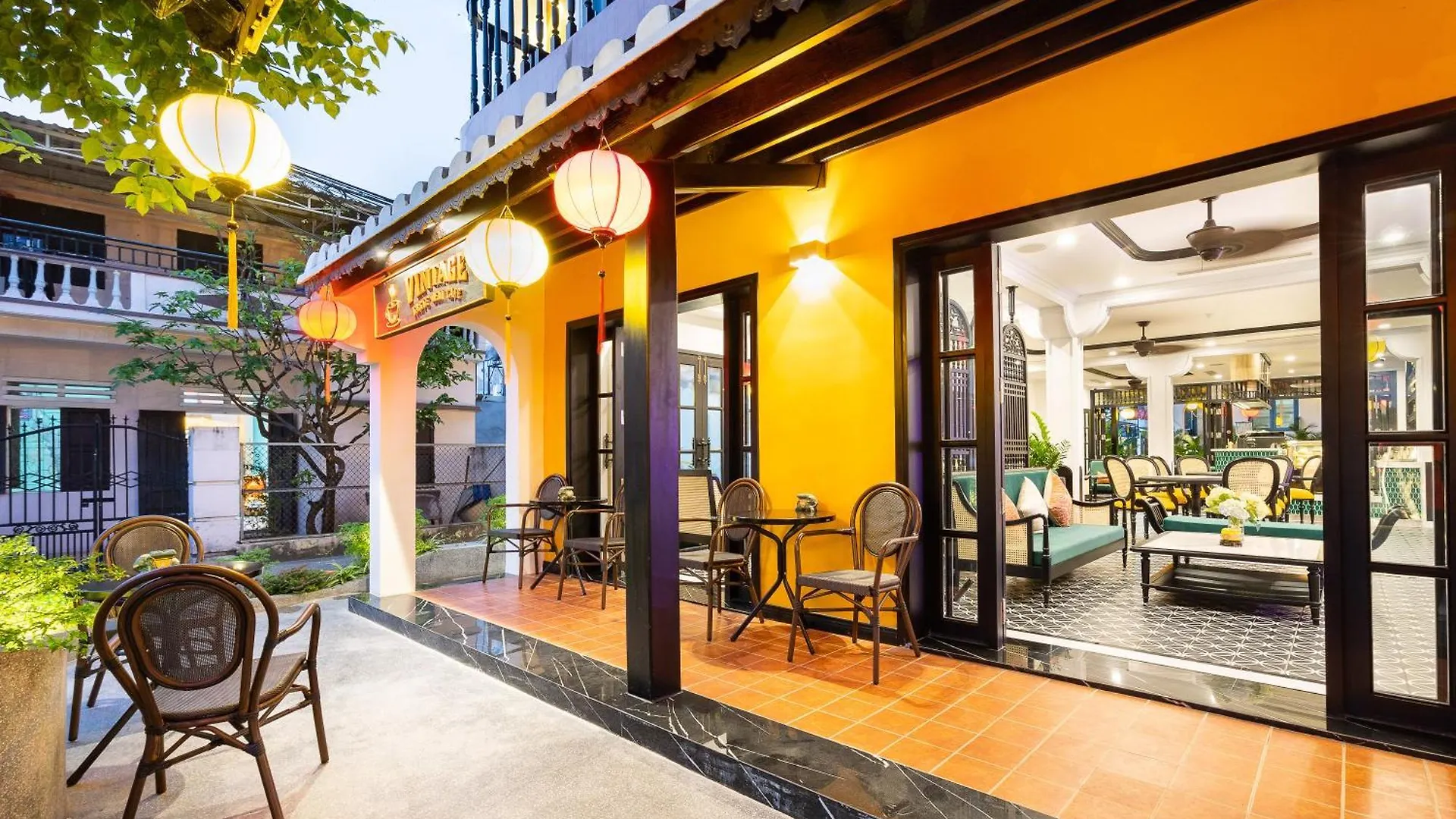 Hotel Yzistel Hoi An 4*,