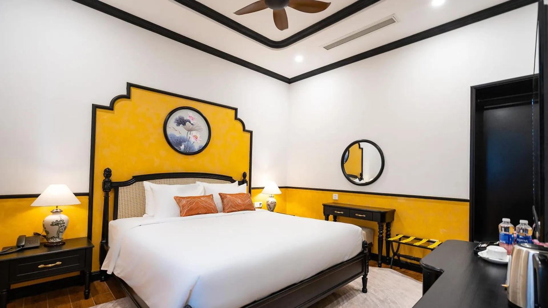 Yzistel Hoi An Hotel 4*,